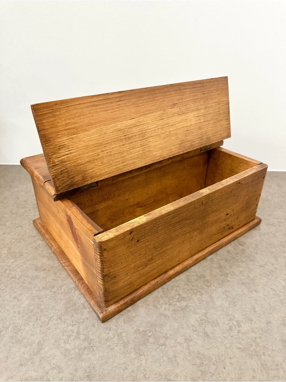 Vintage Wooden Handled Storage Box Tool Caddy Dual Hinged Lid Warm Honey Brown